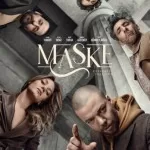 Maske Nezaketle Tebessüm